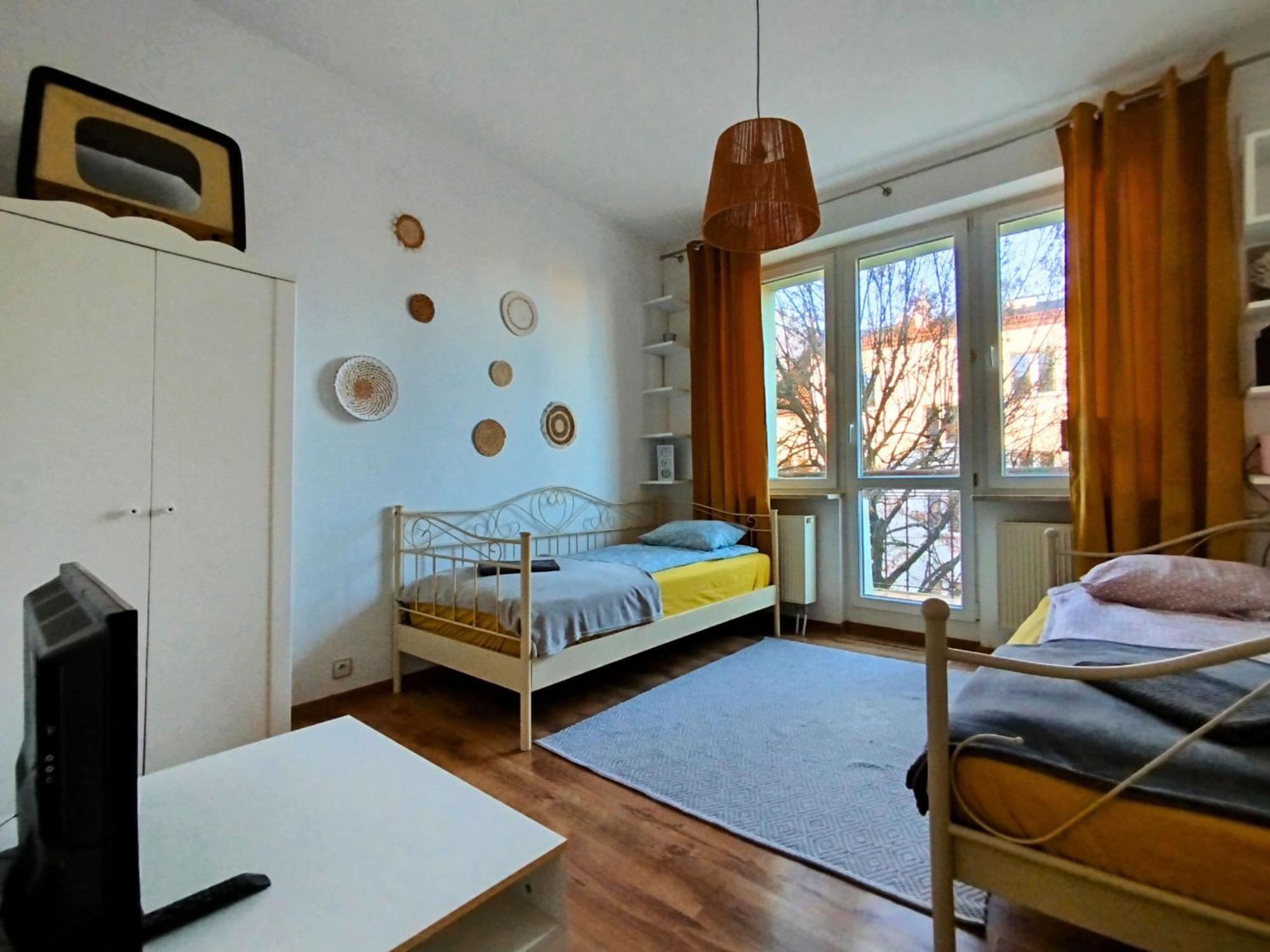 Apartament Z Ogrodem W Sercu Torunia ภายนอก รูปภาพ