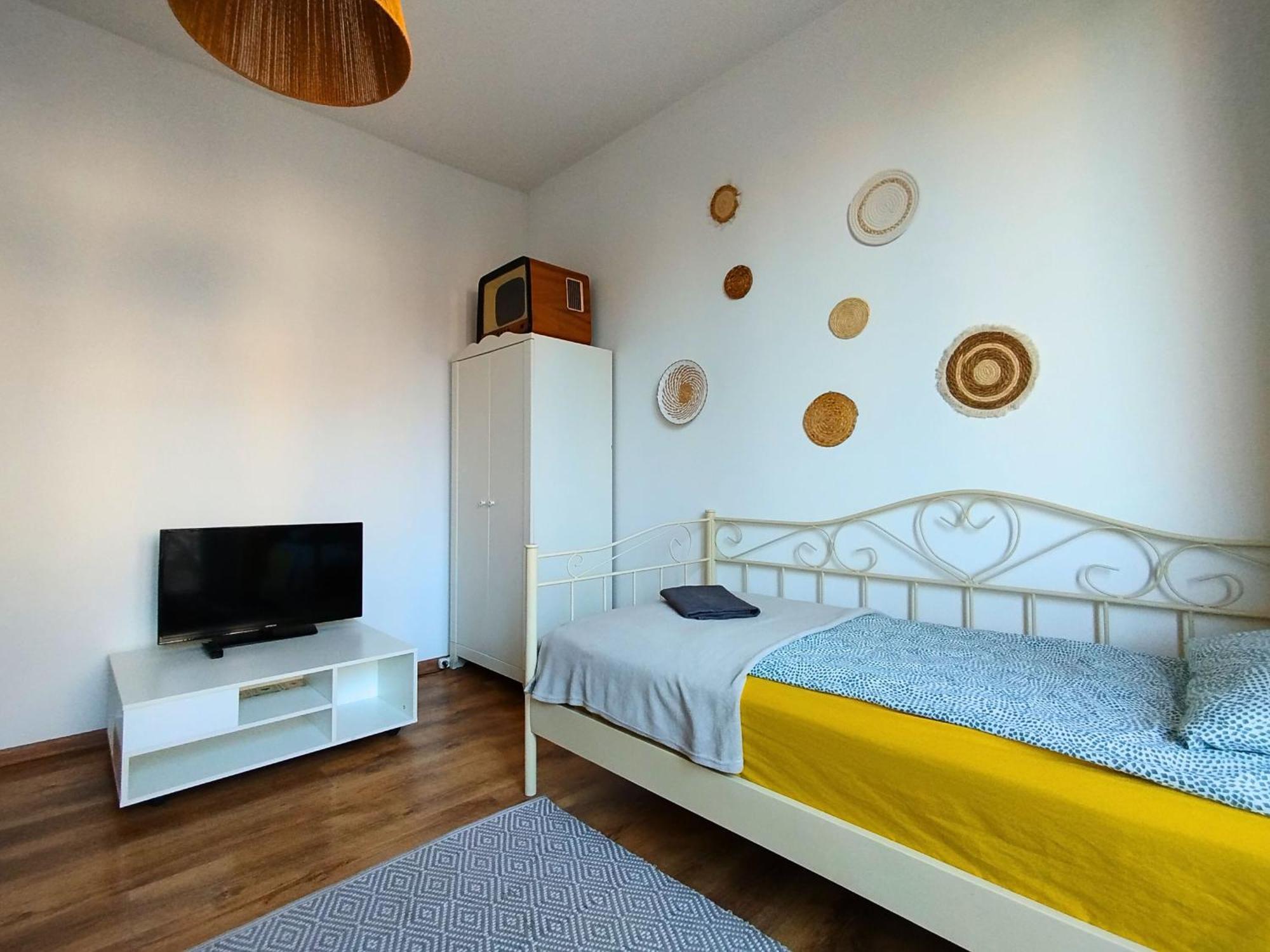 Apartament Z Ogrodem W Sercu Torunia ภายนอก รูปภาพ