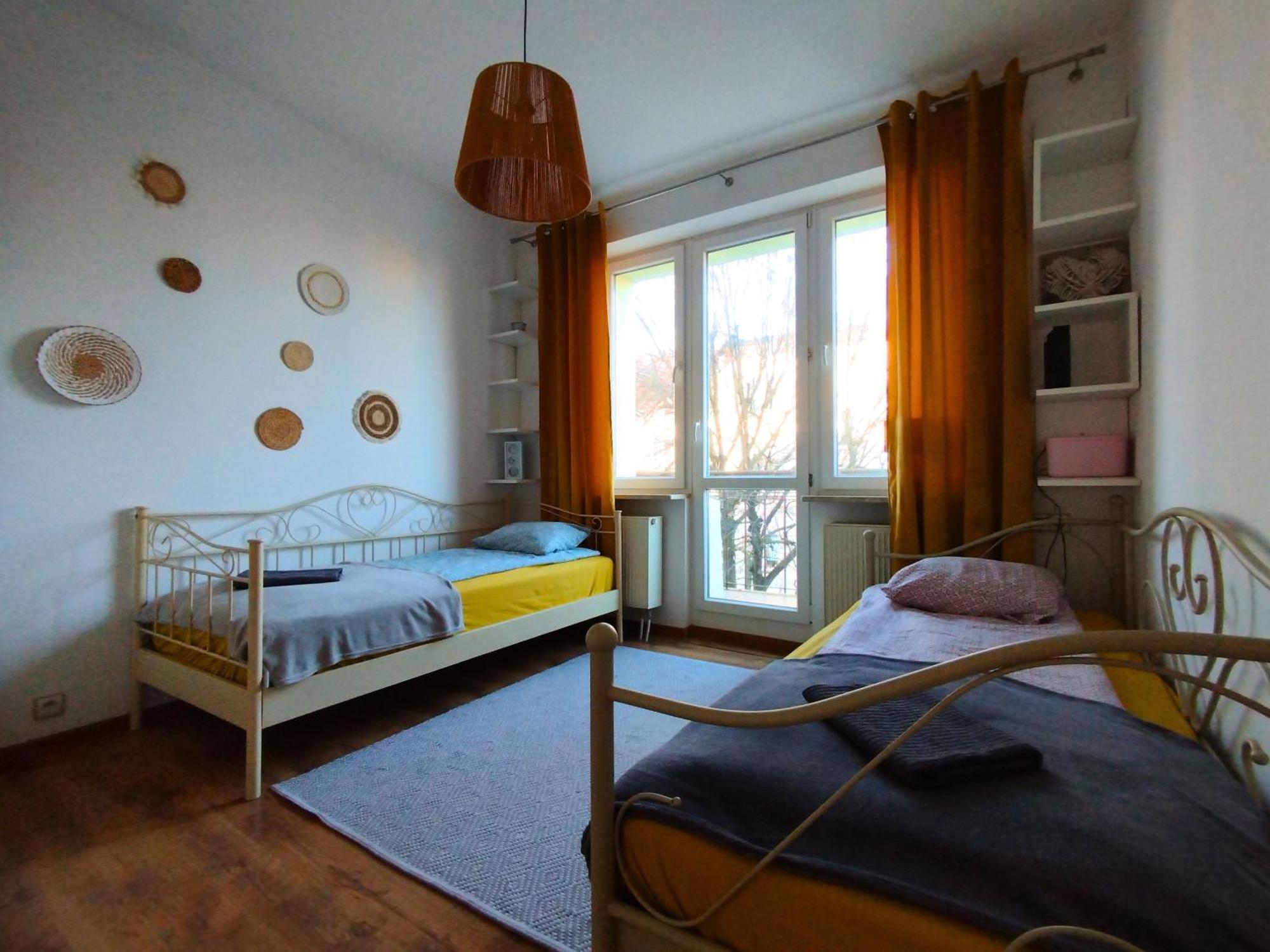 Apartament Z Ogrodem W Sercu Torunia ภายนอก รูปภาพ